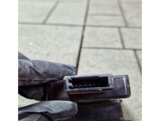 bontott FORD MONDEO V Antenna Erősítő