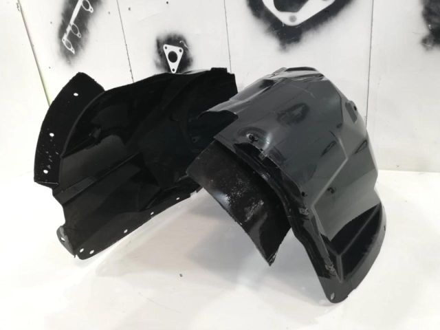 bontott FORD MONDEO V Bal első Sárvédő Gumi