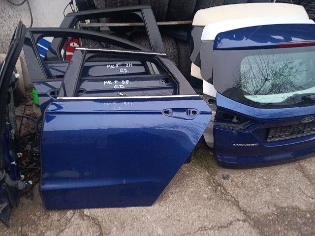 bontott FORD MONDEO V Bal hátsó Ajtó (Részeivel)
