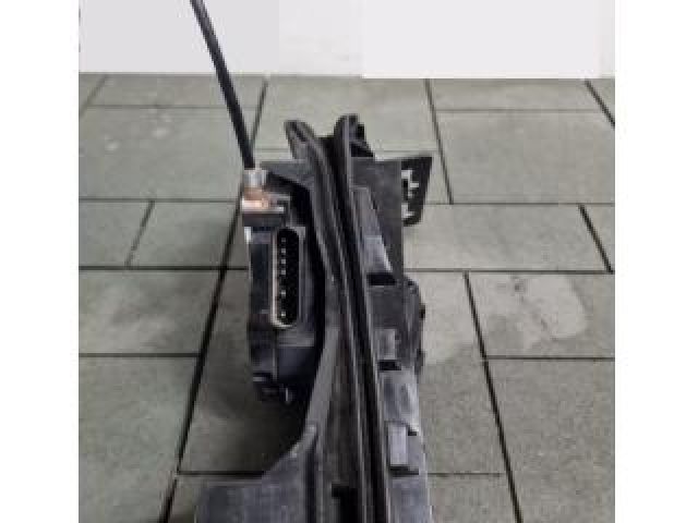 bontott FORD MONDEO V Bal hátsó Ajtózár