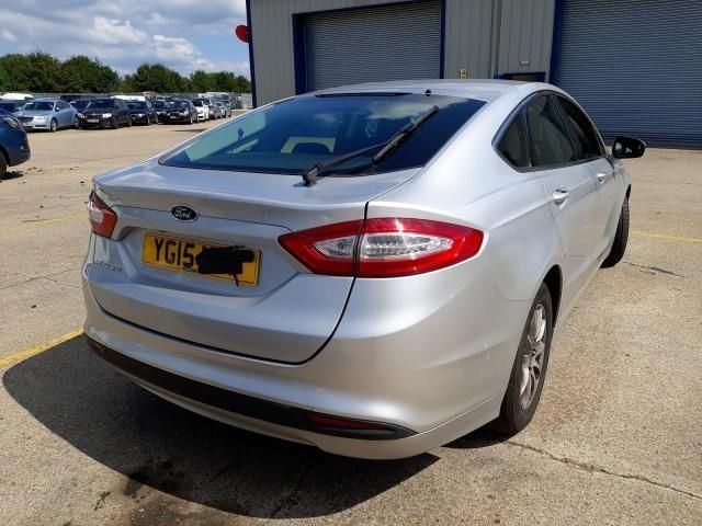 bontott FORD MONDEO V Bal hátsó Alsó Első Lengőkar