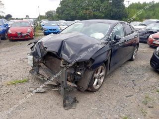 bontott FORD MONDEO V Bal hátsó Lökhárító Tartó (Műanyag)