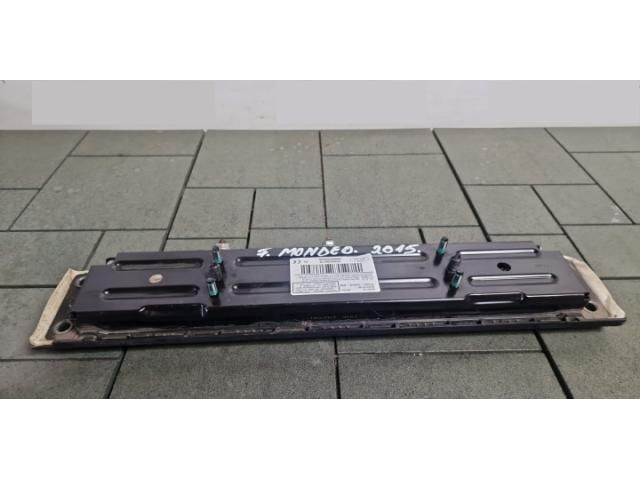 bontott FORD MONDEO V Bal Térdlégzsák