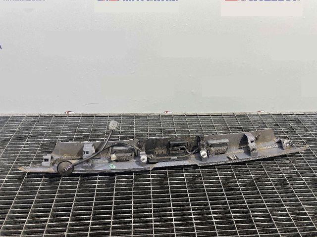 bontott FORD MONDEO V Csomagtérajtó Díszléc