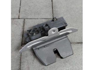 bontott FORD MONDEO V Csomagtérajtó Zárszerkezet