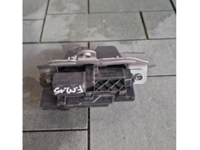 bontott FORD MONDEO V Csomagtérajtó Zárszerkezet