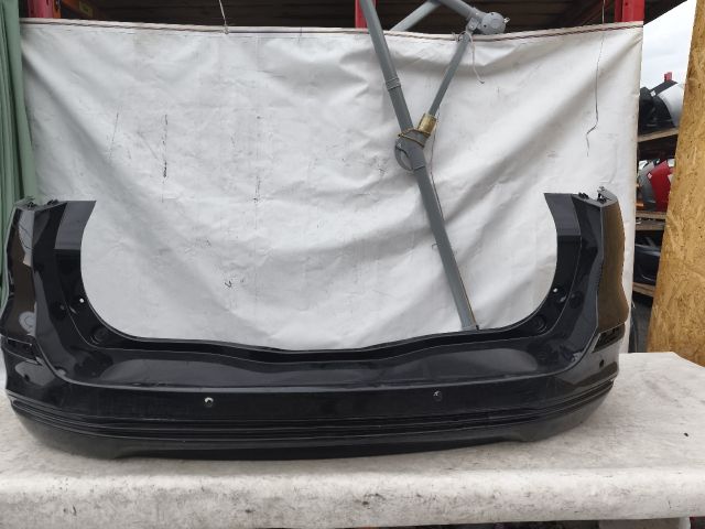 bontott FORD MONDEO V Hátsó Lökhárító (Részeivel)