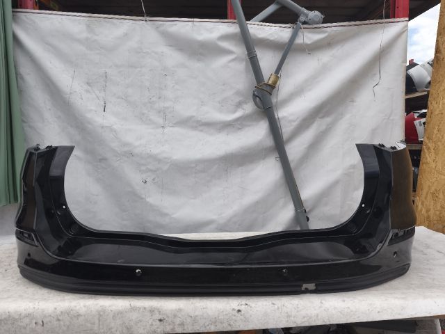 bontott FORD MONDEO V Hátsó Lökhárító (Részeivel)