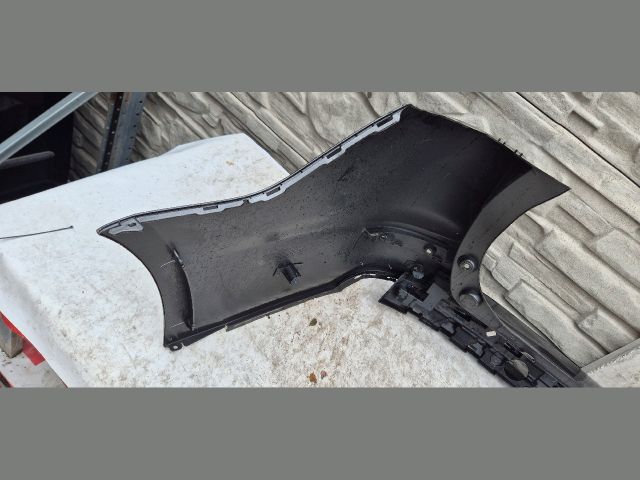 bontott FORD MONDEO V Hátsó Lökhárító (Üresen)