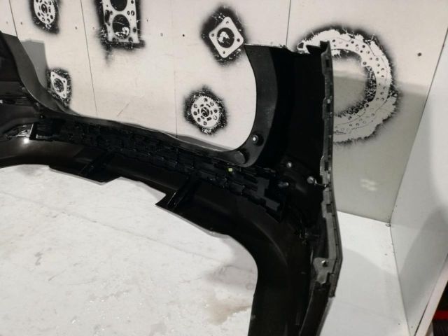 bontott FORD MONDEO V Hátsó Lökhárító (Üresen)