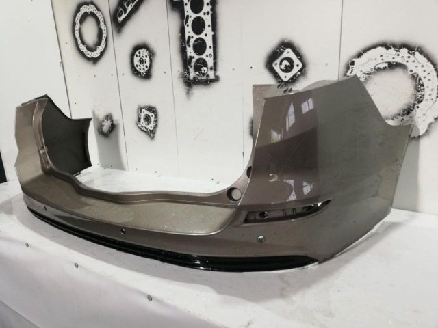 bontott FORD MONDEO V Hátsó Lökhárító (Üresen)