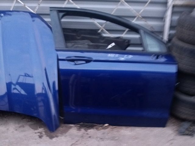 bontott FORD MONDEO V Jobb első Ajtó (Részeivel)