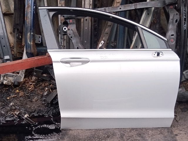 bontott FORD MONDEO V Jobb első Ajtó (Részeivel)