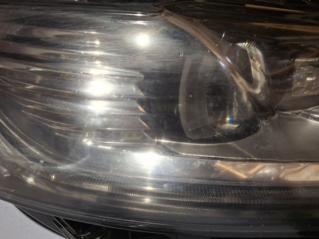 bontott FORD MONDEO V Jobb Fényszóró