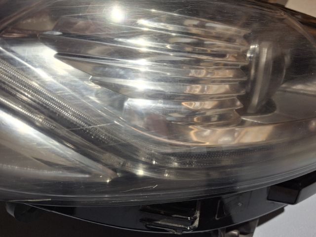 bontott FORD MONDEO V Jobb Fényszóró