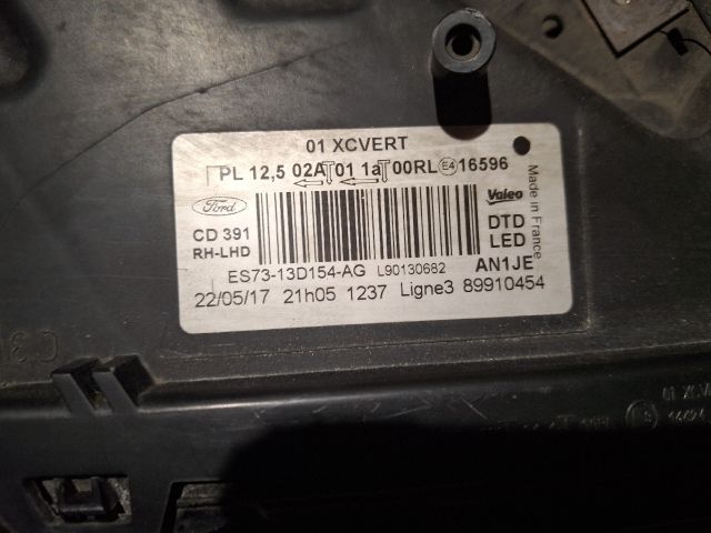 bontott FORD MONDEO V Jobb Fényszóró