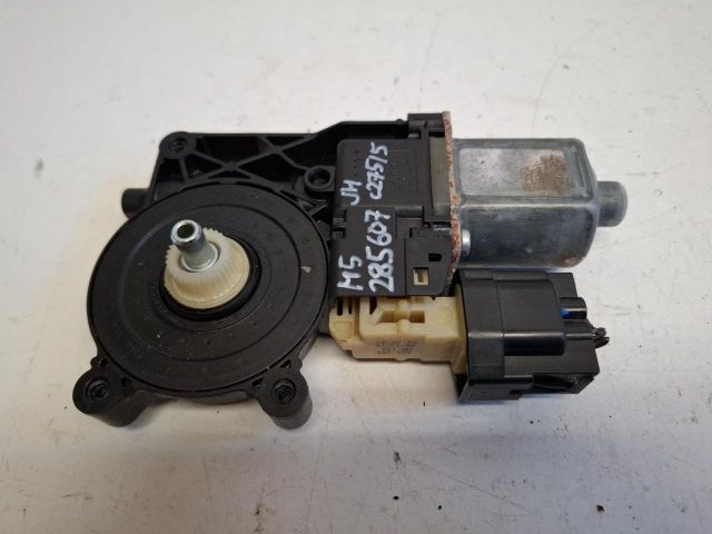 bontott FORD MONDEO V Jobb hátsó Ablakemelő Motor