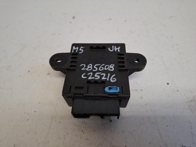 bontott FORD MONDEO V Jobb hátsó Ajtó Vezérlőegység