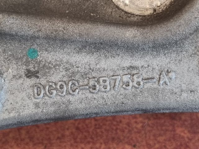 bontott FORD MONDEO V Jobb hátsó Csonkállvány