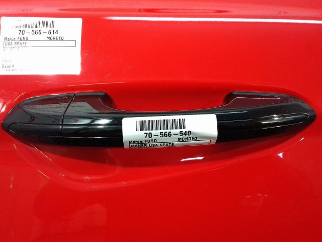 bontott FORD MONDEO V Jobb hátsó Külső Kilincs