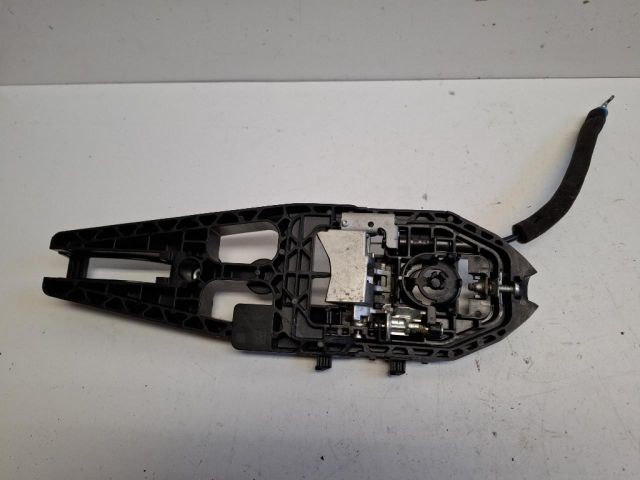 bontott FORD MONDEO V Jobb hátsó Külső Kilincsfészek