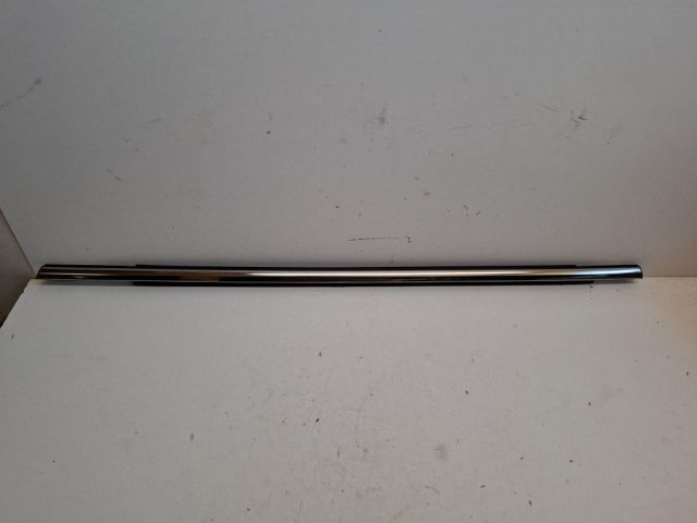 bontott FORD MONDEO V Jobb hátsó Vízlehúzó Gumicsík