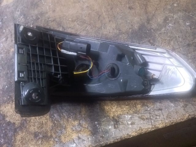 bontott FORD MONDEO V Jobb Külső Hátsó Lámpa