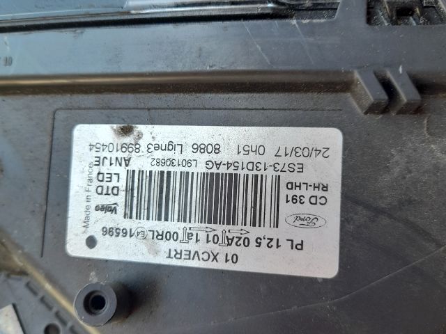 bontott FORD MONDEO V Jobb Ledes Fényszóró