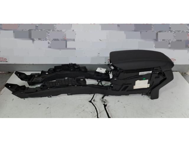 bontott FORD MONDEO V Könyöklő