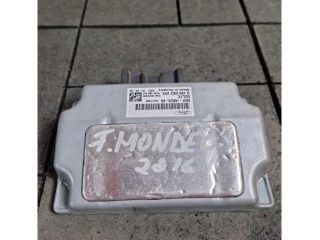 bontott FORD MONDEO V Kulcs Nélküli Nyitás Jeladó