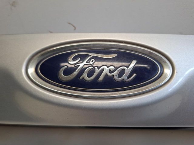 bontott FORD MONDEO V Rendszámtábla Világítás Keret