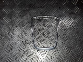 bontott FORD MONDEO V Váltószoknya Rögzítő Keret