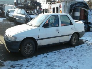 bontott FORD ORION Bal első Övfeszítő