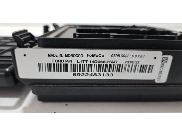 bontott FORD PUMA Biztosítéktábla Motortér