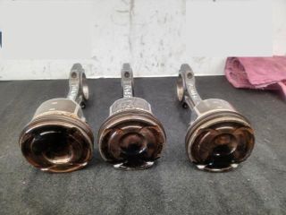 bontott FORD PUMA Dugattyú