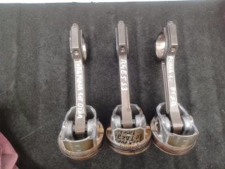 bontott FORD PUMA Dugattyú