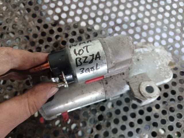 bontott FORD PUMA Önindító