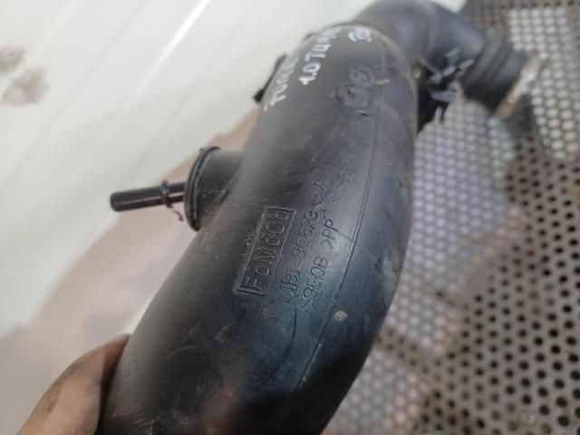 bontott FORD PUMA Szívó Cső