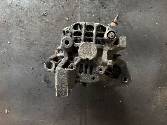 bontott FORD PUMA Generátor