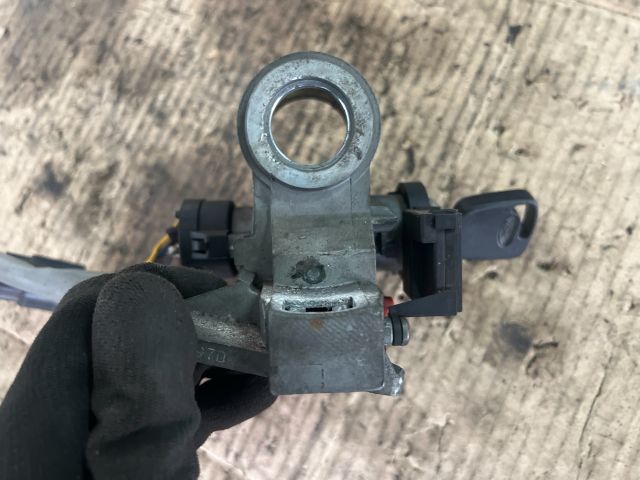 bontott FORD PUMA Gyújtáskapcsoló