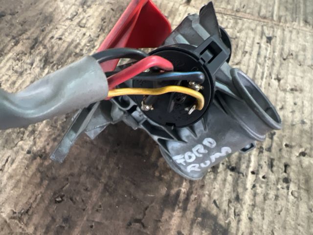bontott FORD PUMA Gyújtáskapcsoló