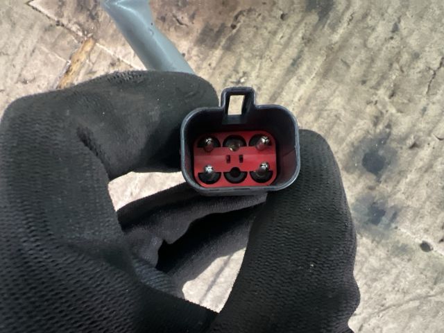 bontott FORD PUMA Gyújtáskapcsoló