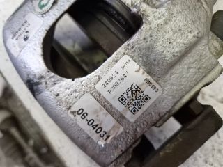 bontott FORD PUMA Jobb első Féknyereg Munkahengerrel