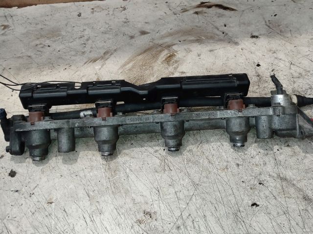 bontott FORD PUMA Porlasztó (1 db)