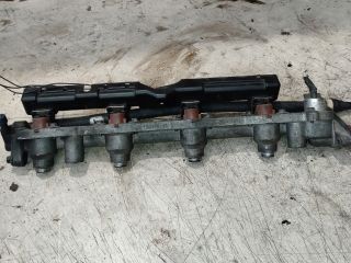 bontott FORD PUMA Porlasztó (1 db)