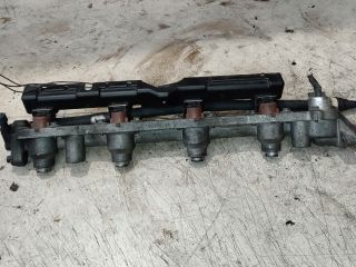 bontott FORD PUMA Porlasztó (1 db)