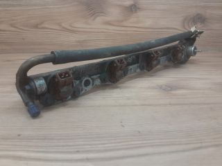 bontott FORD PUMA Porlasztó Sor / Híd