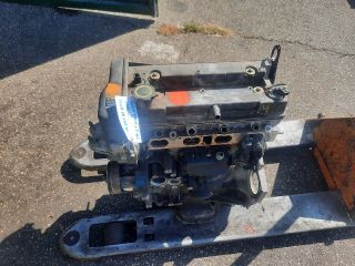 bontott FORD PUMA Motor (Fűzött blokk hengerfejjel)