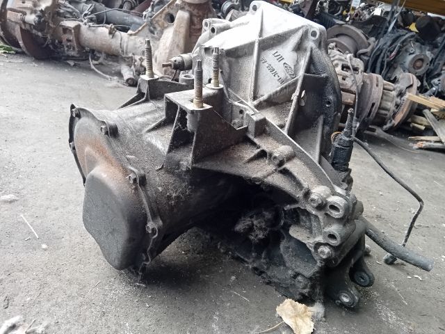 bontott FORD PUMA Váltó (Mechanikus)