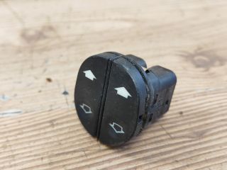 bontott FORD PUMA Ablakemelő Kapcsoló Négyes / Kettes